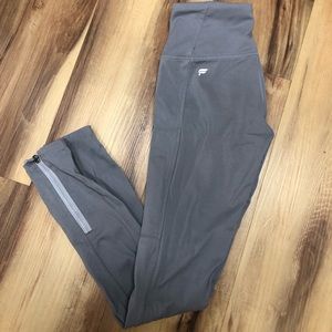 Fabletics motion 365 size xs